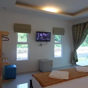 2* Gasthof Lanta Triple Novel